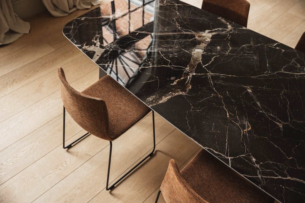 Curve - Faux elyps table à manger Joli