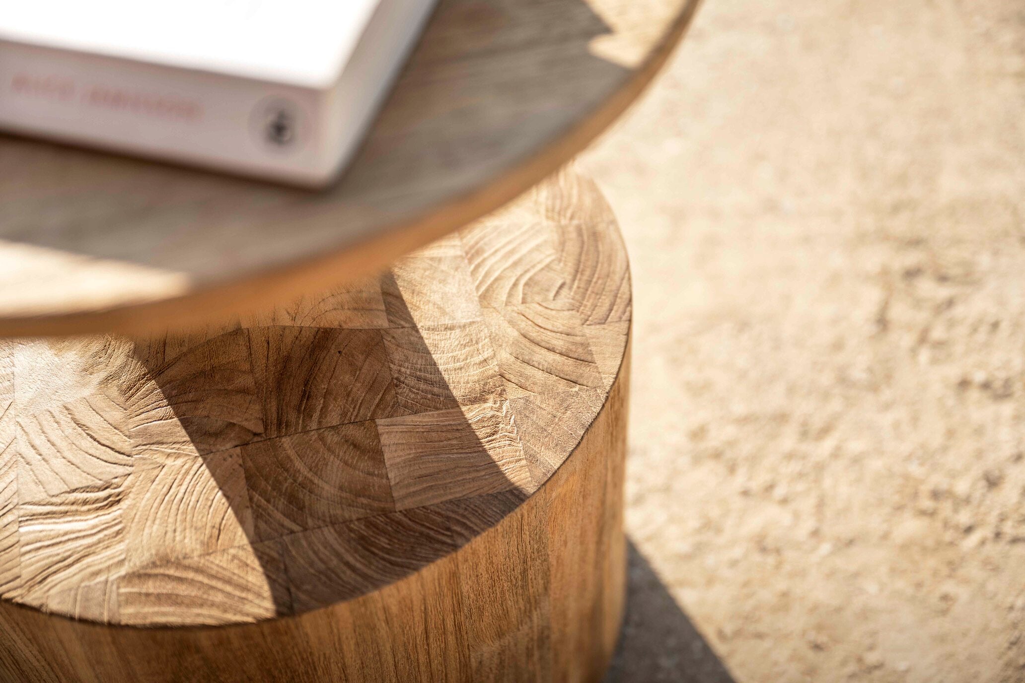 Kobe - Large side table Jardinico