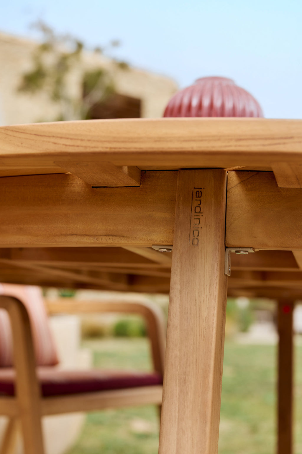Kaia - Dining table Jardinico