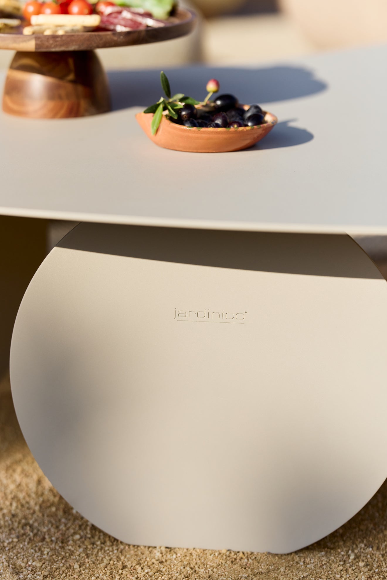 Taro - Coffee table organic Jardinico