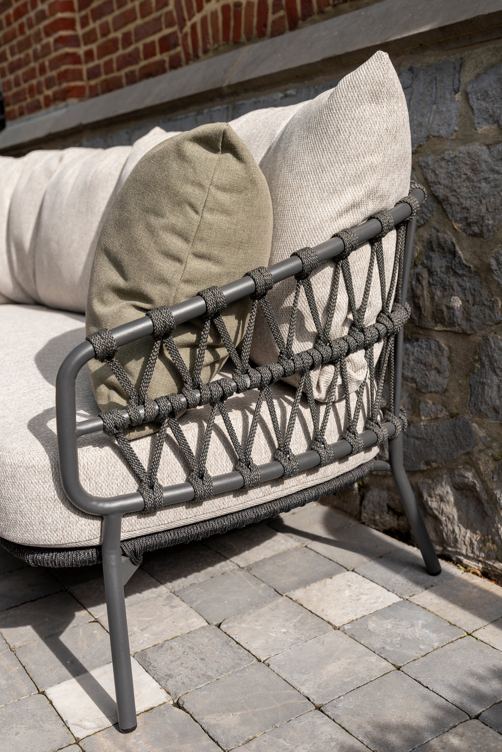Calpi - Fauteuil de salon anthracite 4SO