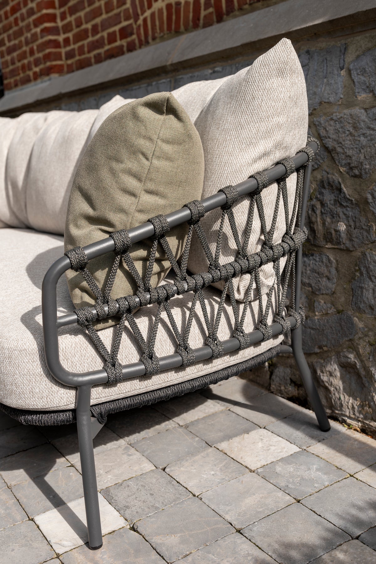 Calpi - Fauteuil de salon anthracite 4SO