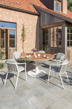 Alexa - Round dining table Diphano