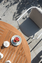 Alexa - Round dining table Diphano