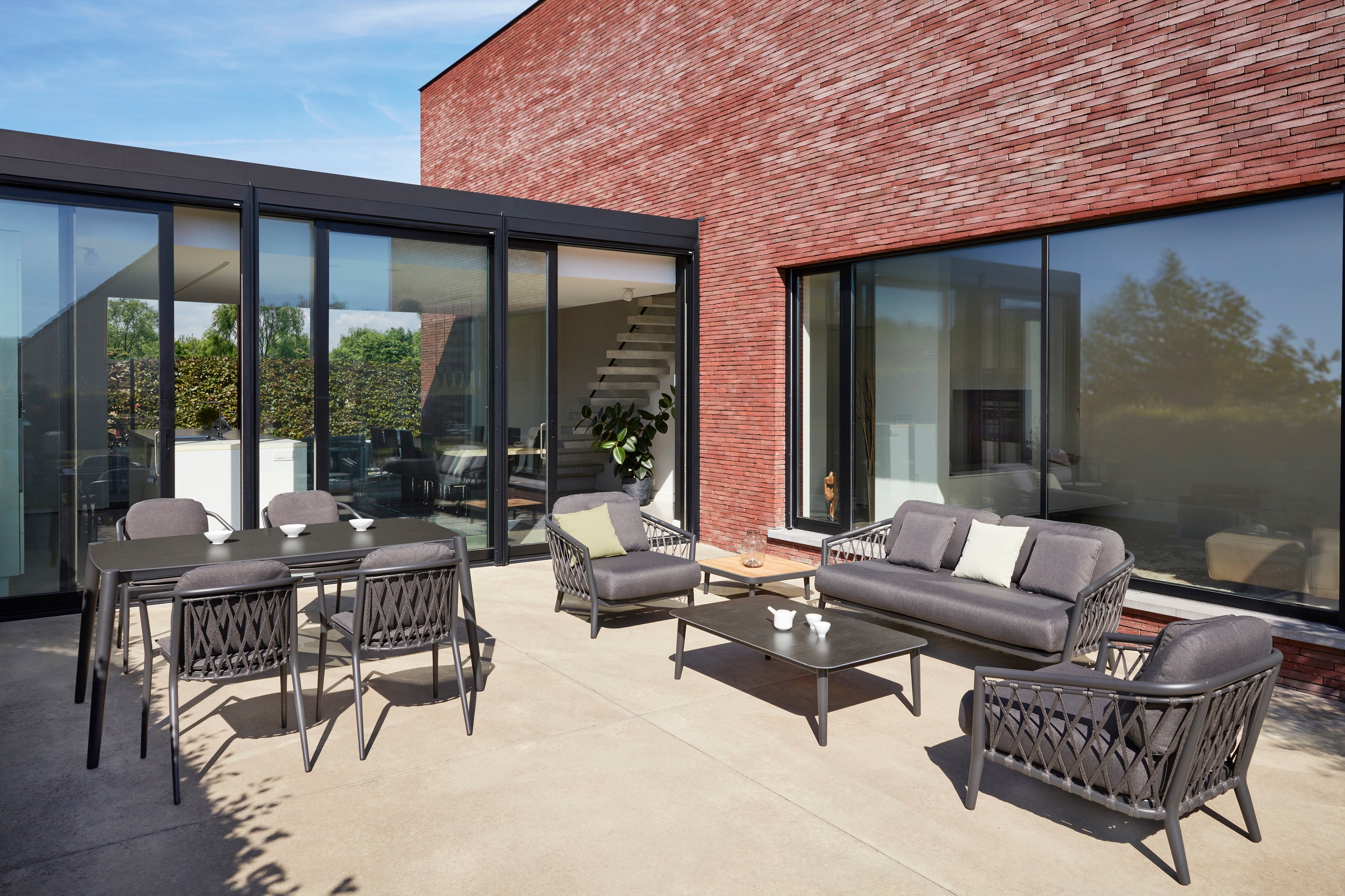 Diamond - Dining armchair Diphano