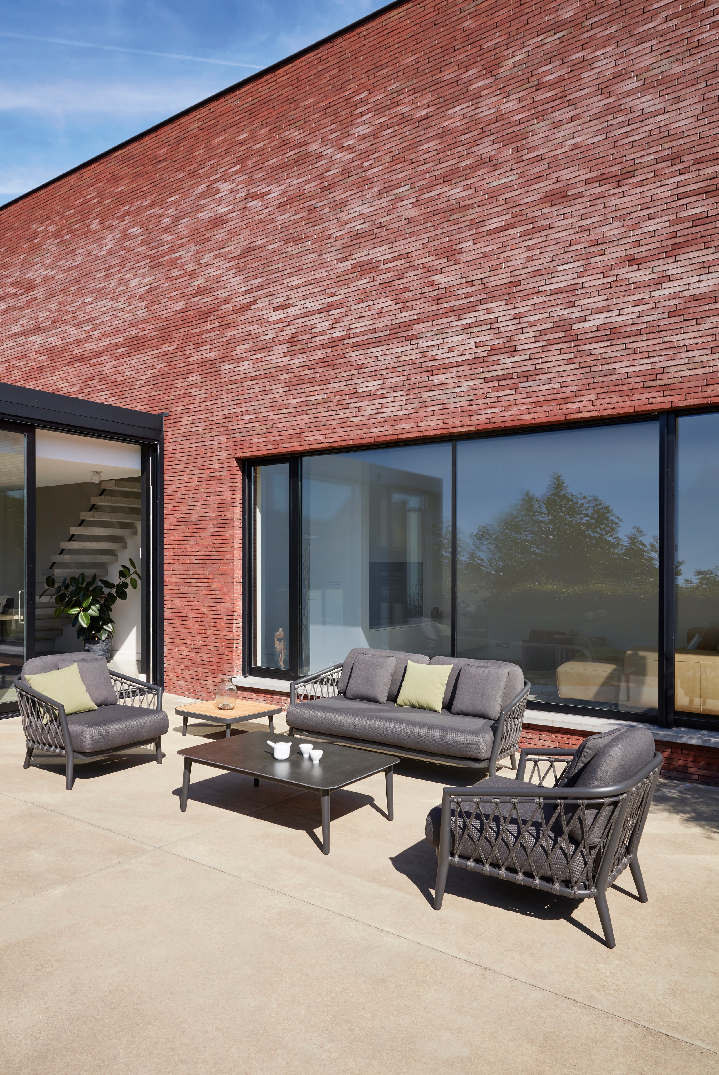 Diamond - Lounge chair Diphano