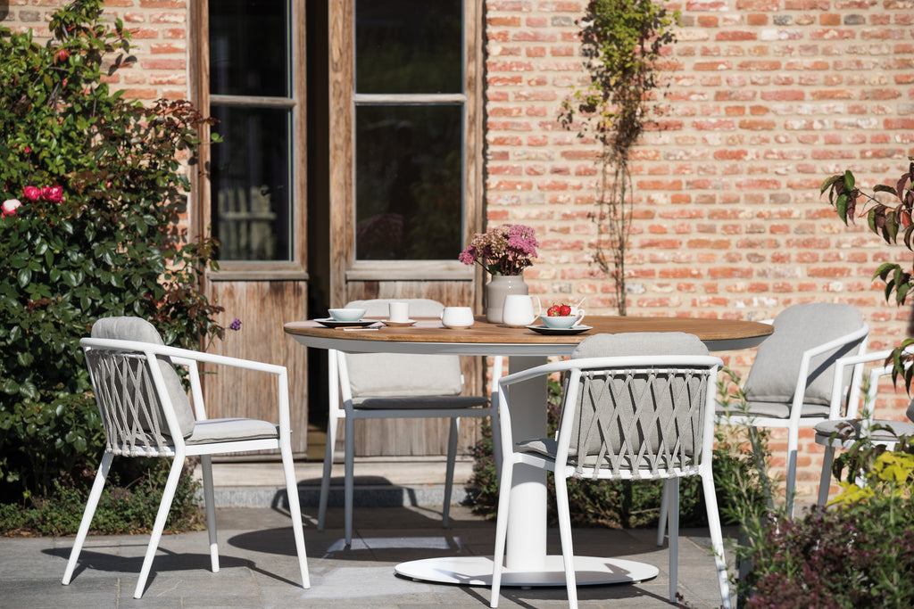 Diamond - Dining armchair Diphano
