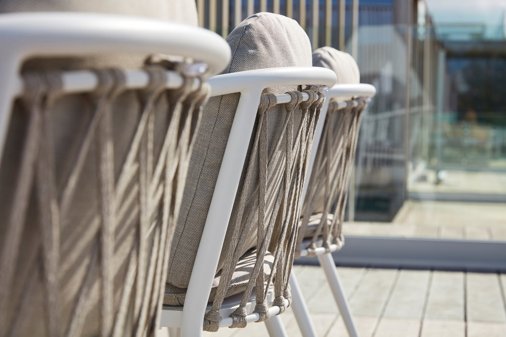 Diamond - Dining armchair Diphano