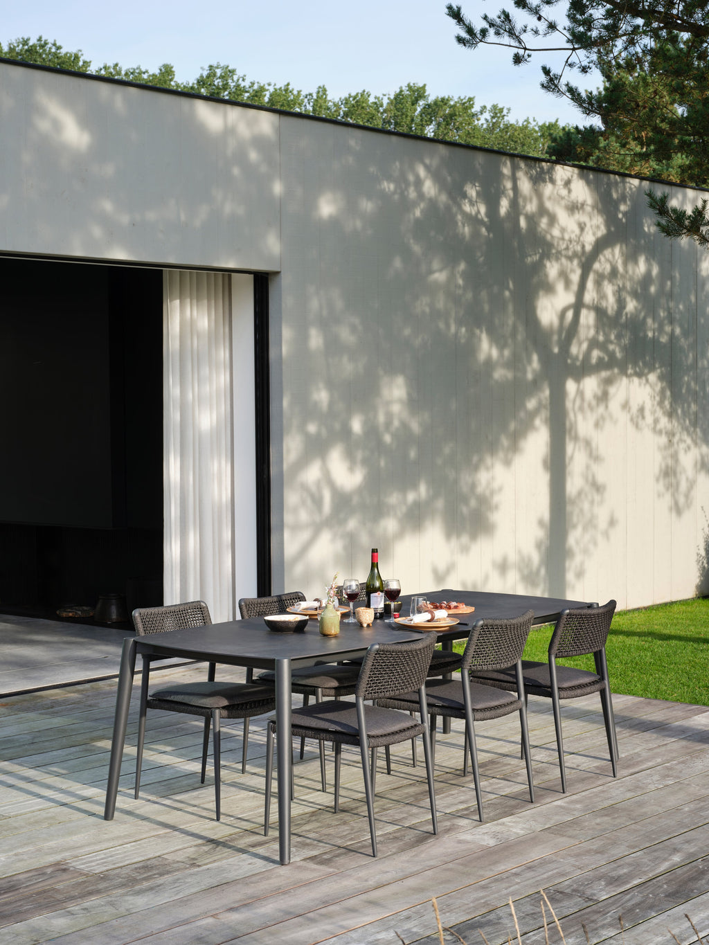 Icon - Dining table 226 x 104 cm Diphano