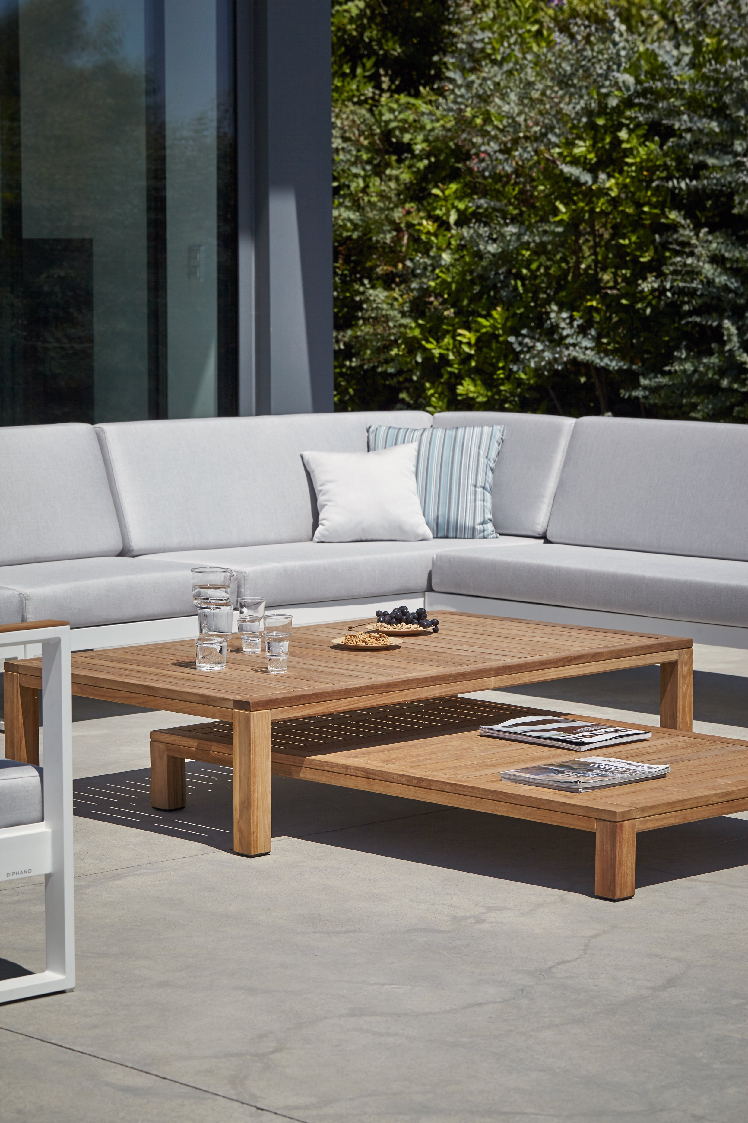 Natural - Lounge table Diphano