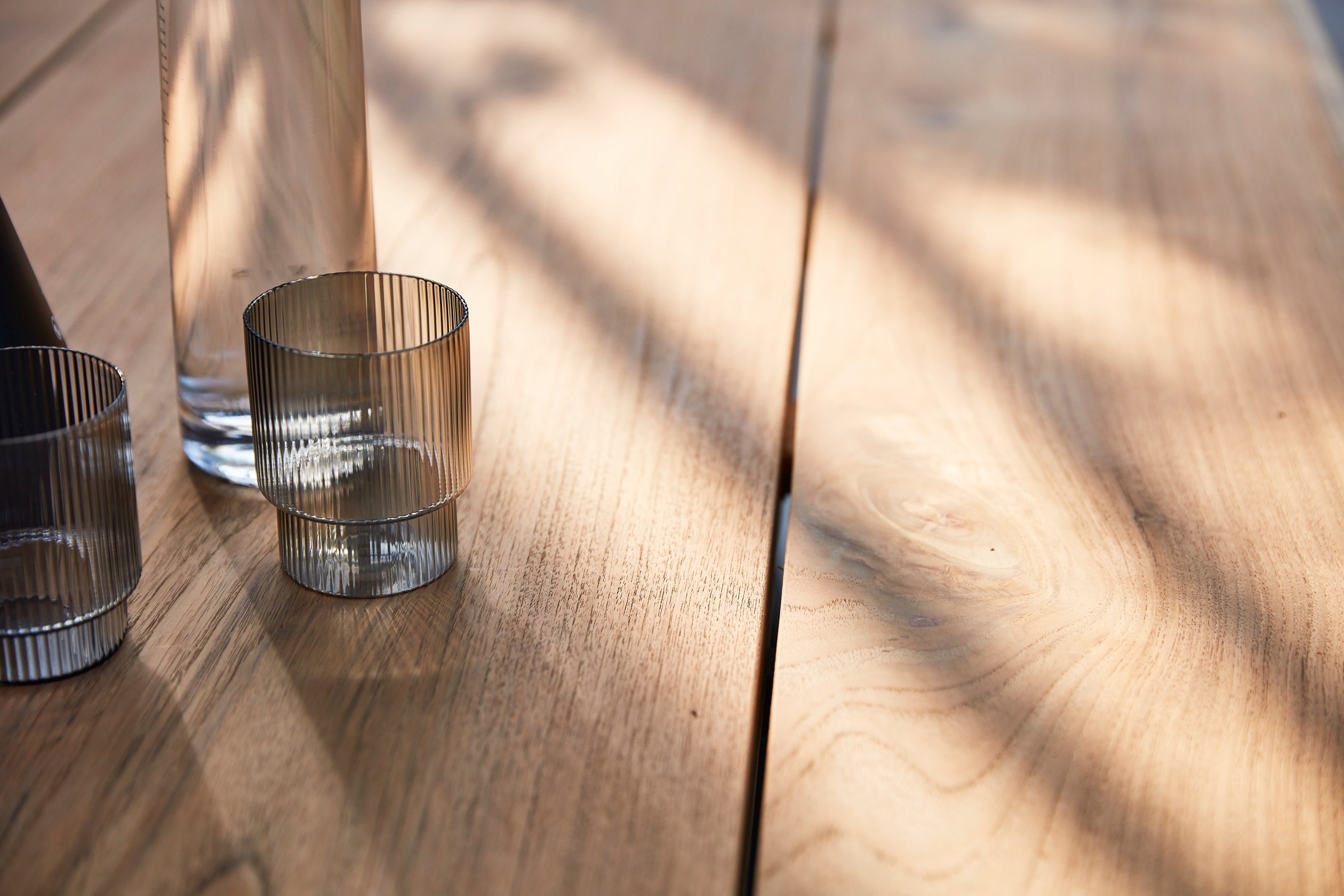 Pure - Dining table Diphano
