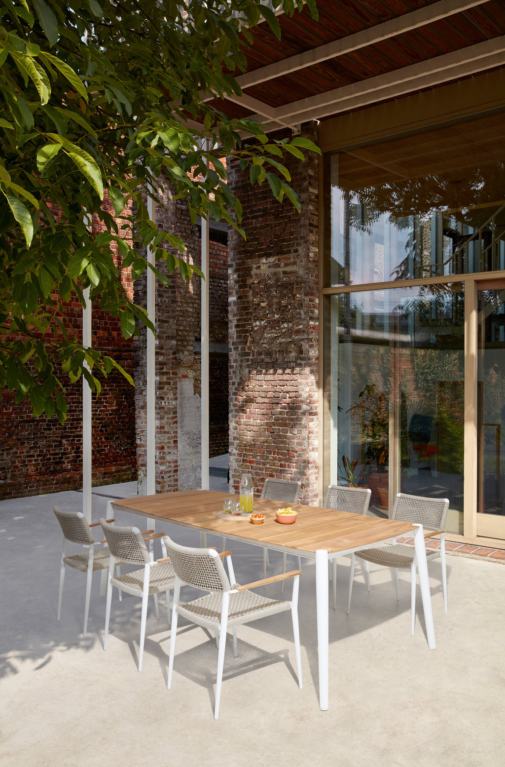 Ray - Dining armchair Diphano