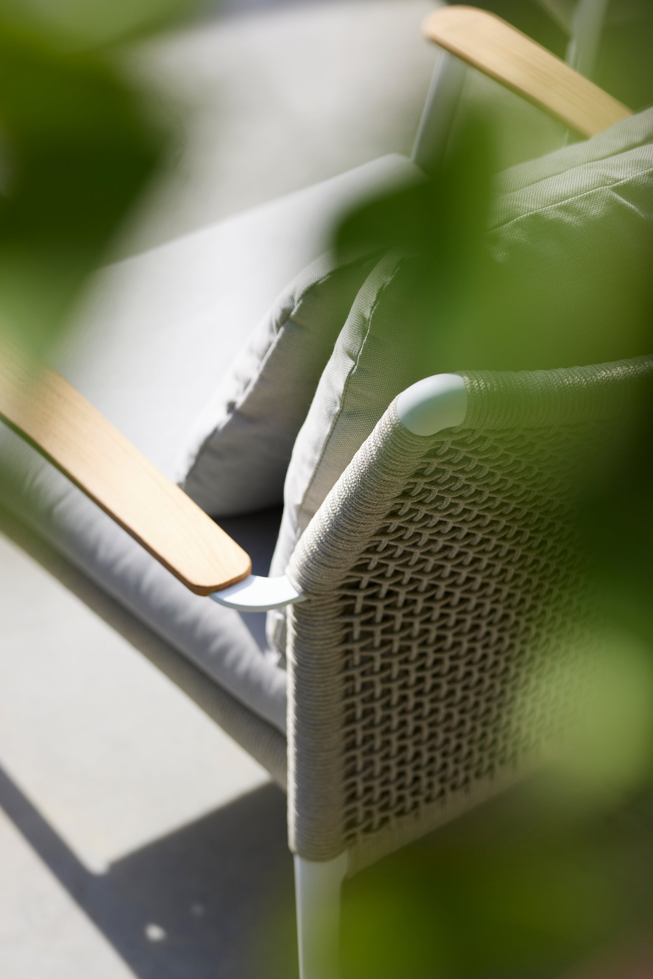 Ray - Lounge chair Diphano
