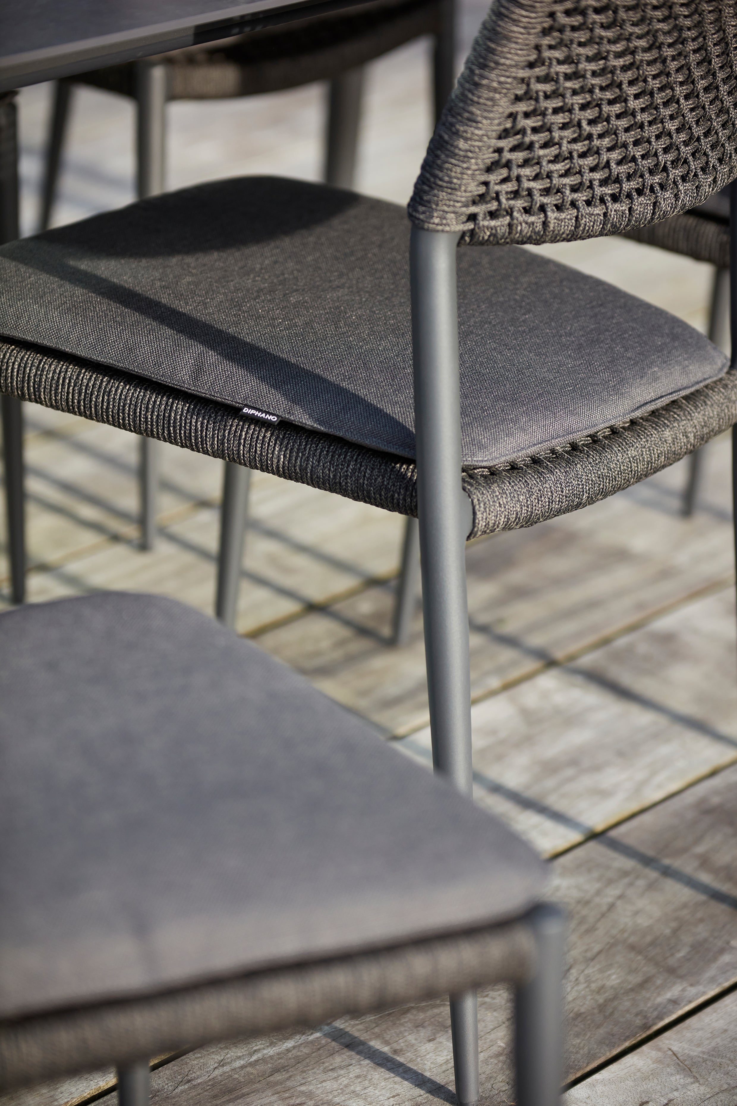 Ray - Dining side chair Diphano