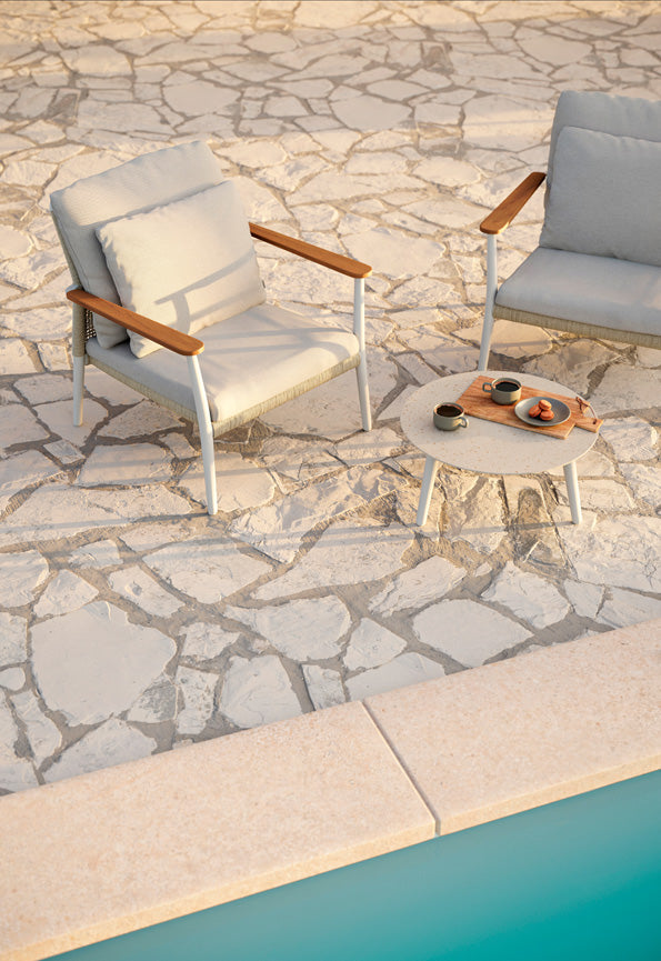 Ray - Lounge chair Diphano