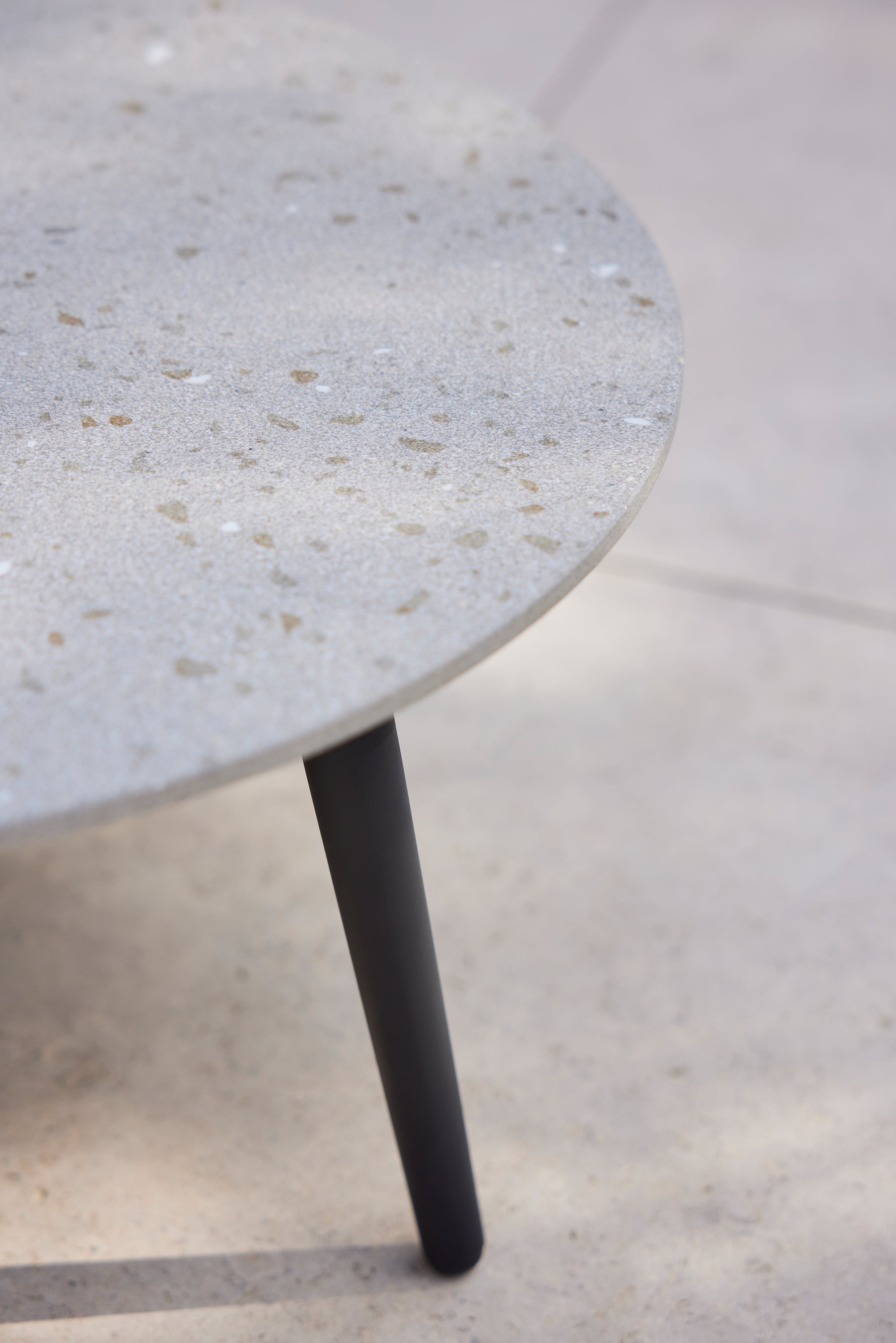 Ray - Coffee table ø 60 cm Diphano