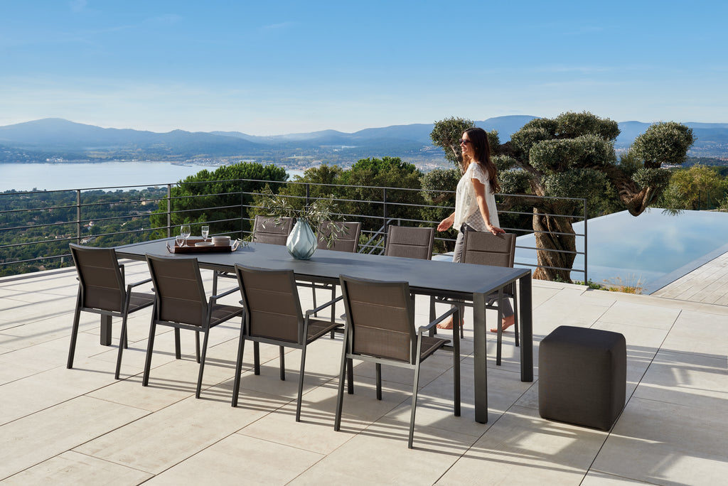 Selecta - Dining armchair Diphano