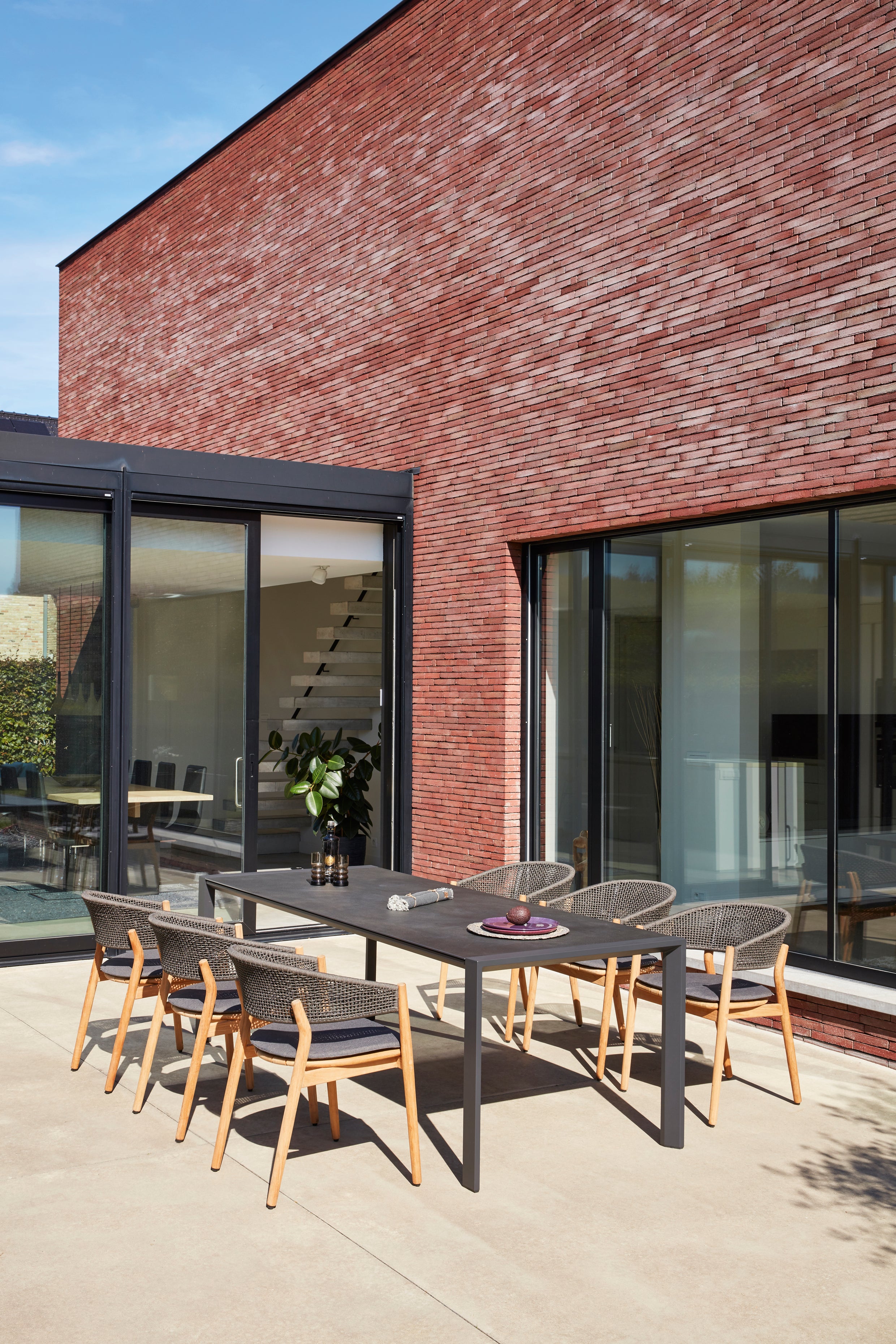 Selecta - Dining table 6 personnes Diphano
