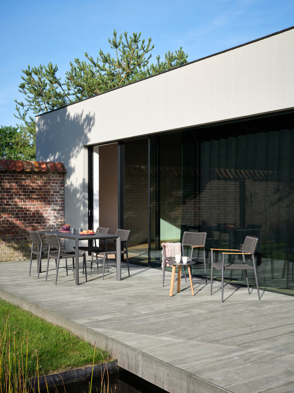 Selecta - Dining table 4 personnes Diphano