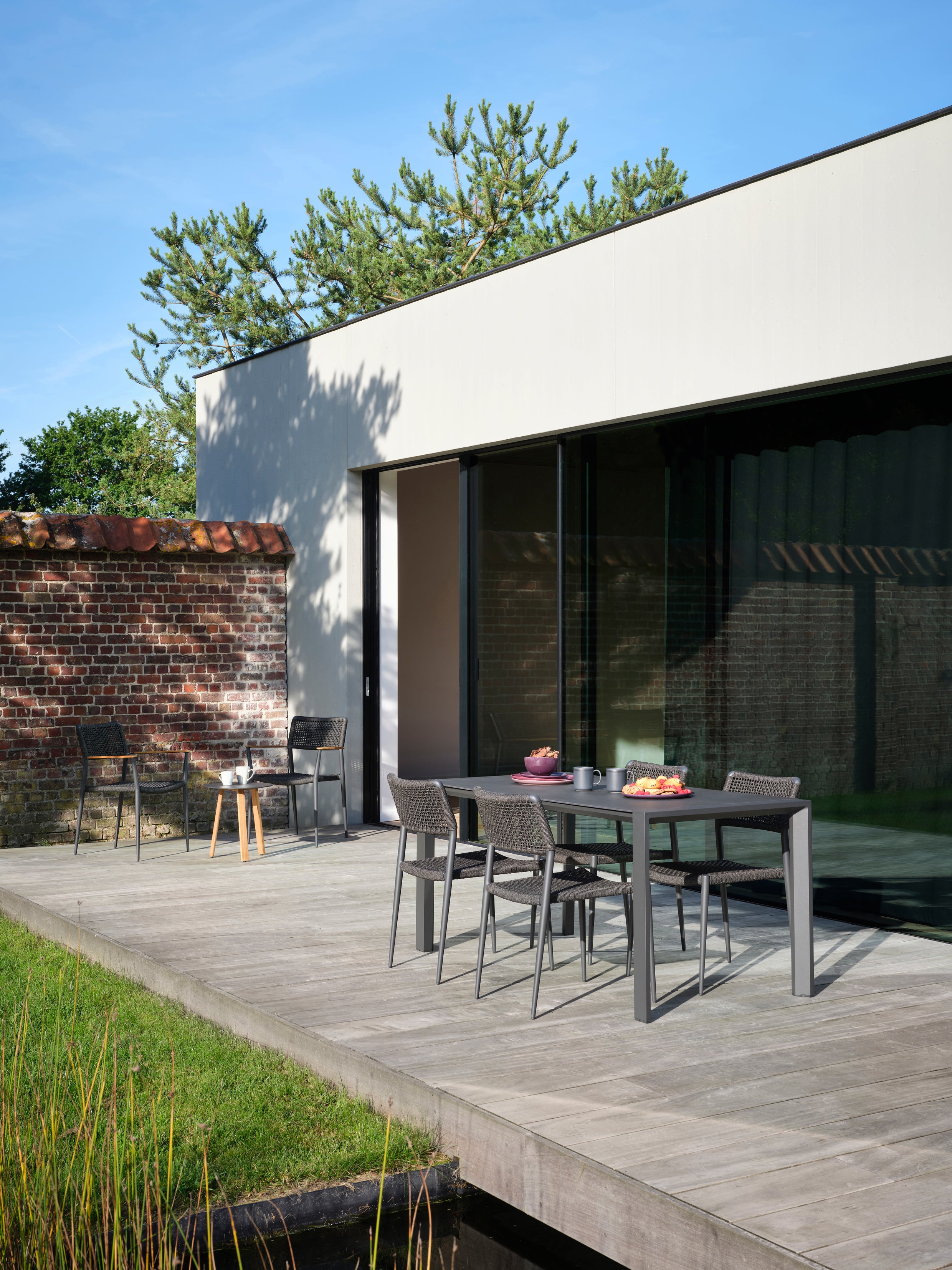 Selecta - Dining table 4 personnes Diphano