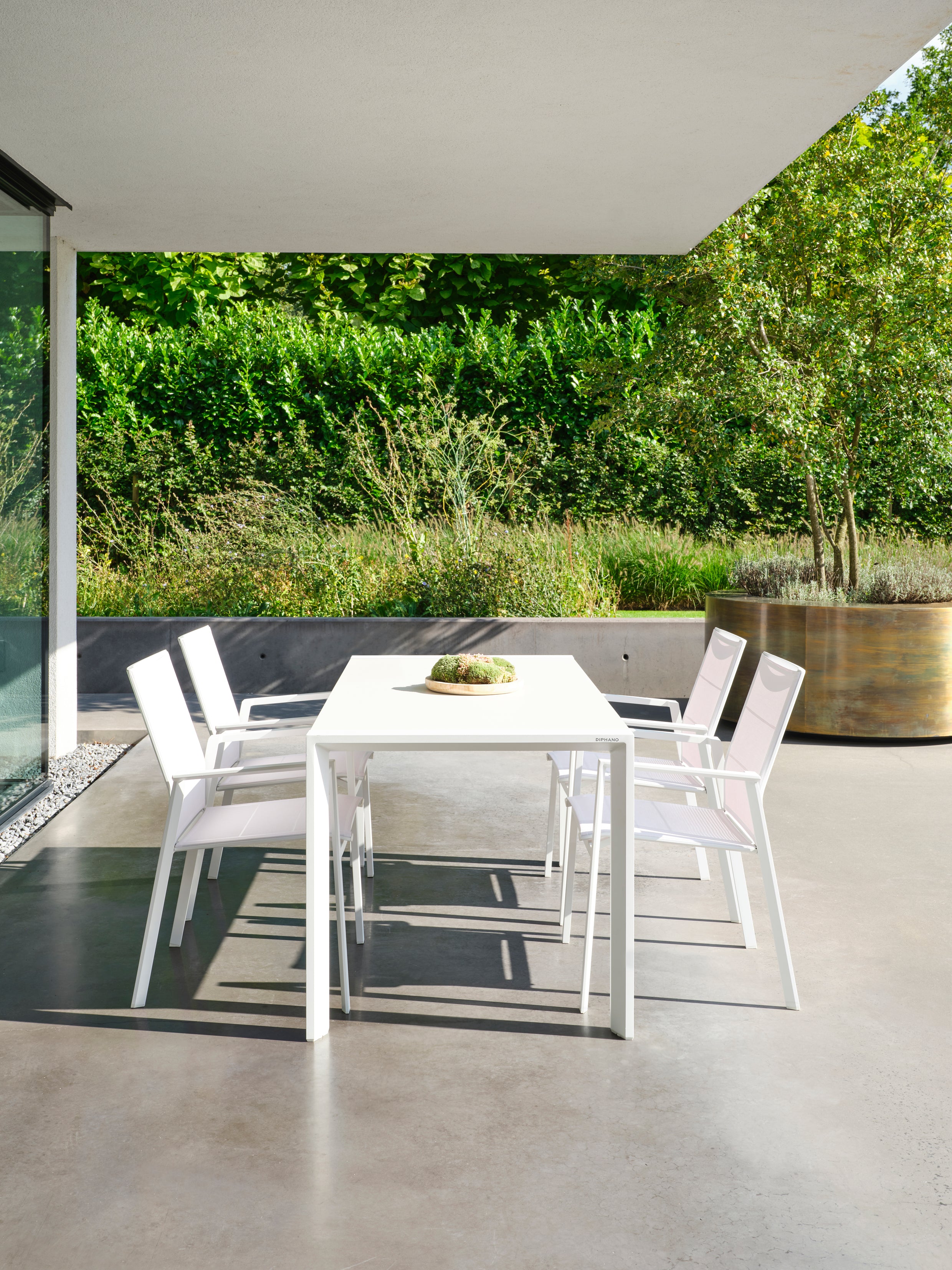Selecta - Dining table 4 personnes Diphano