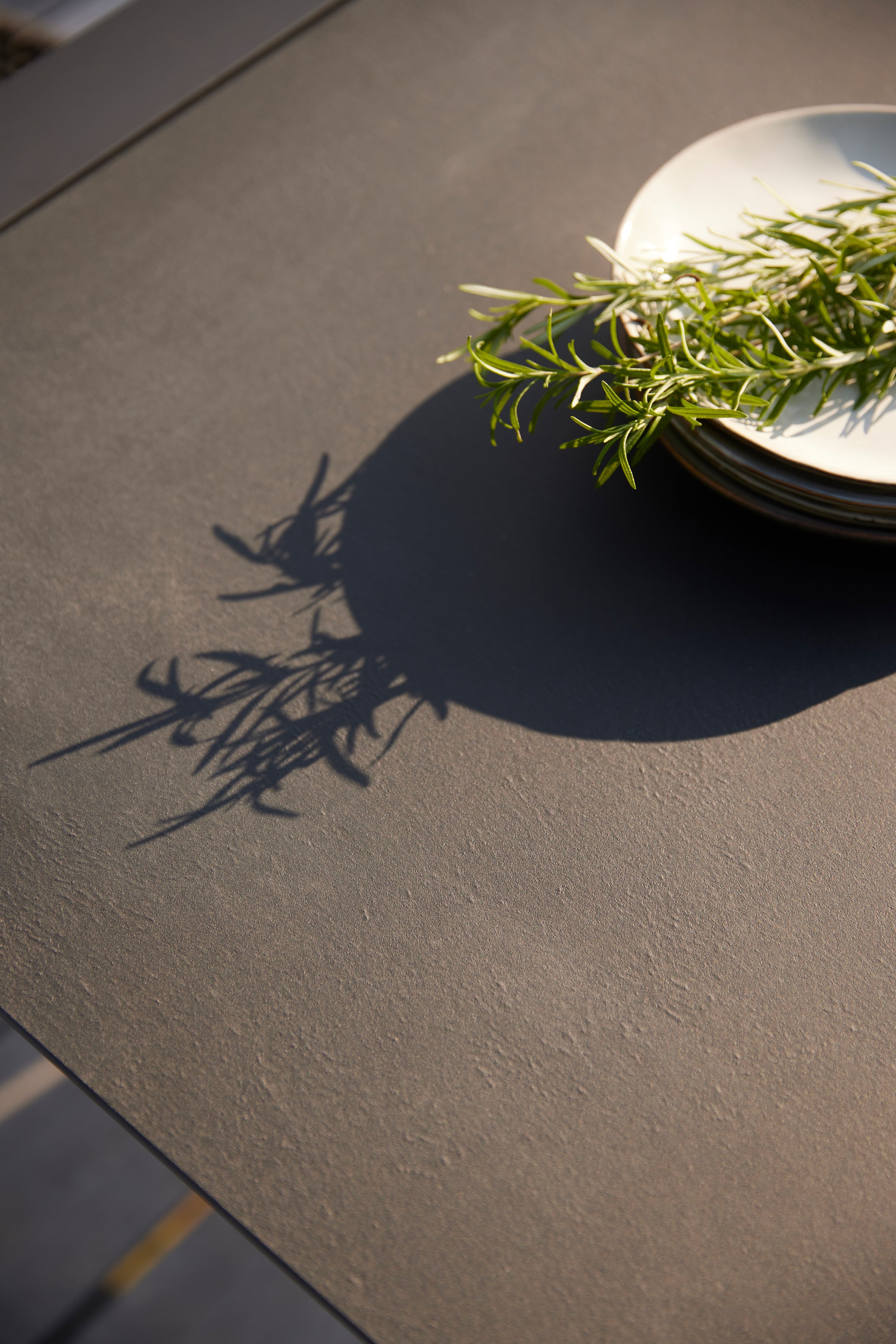 Selecta - High bistro table H G.A Outdoor