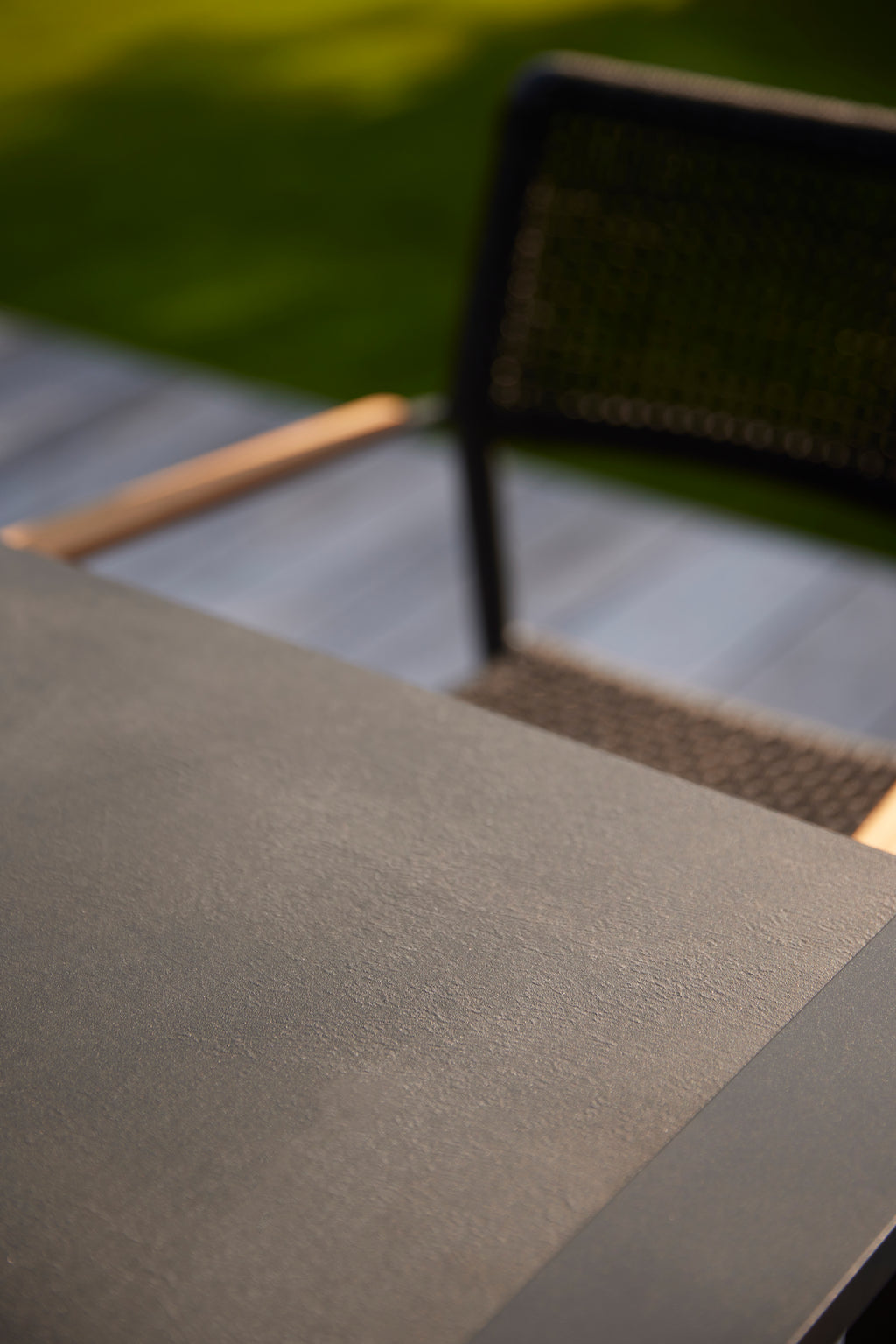 Selecta - Dining table 2 personnes Diphano