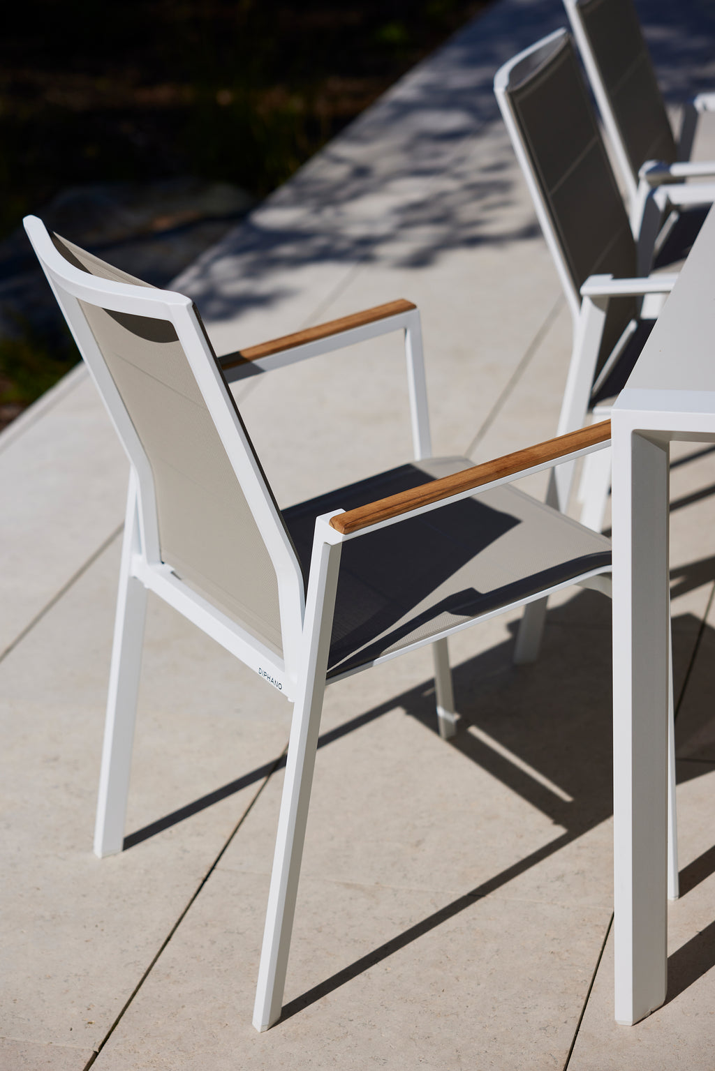Selection - Dining armchair (teak arm) Diphano