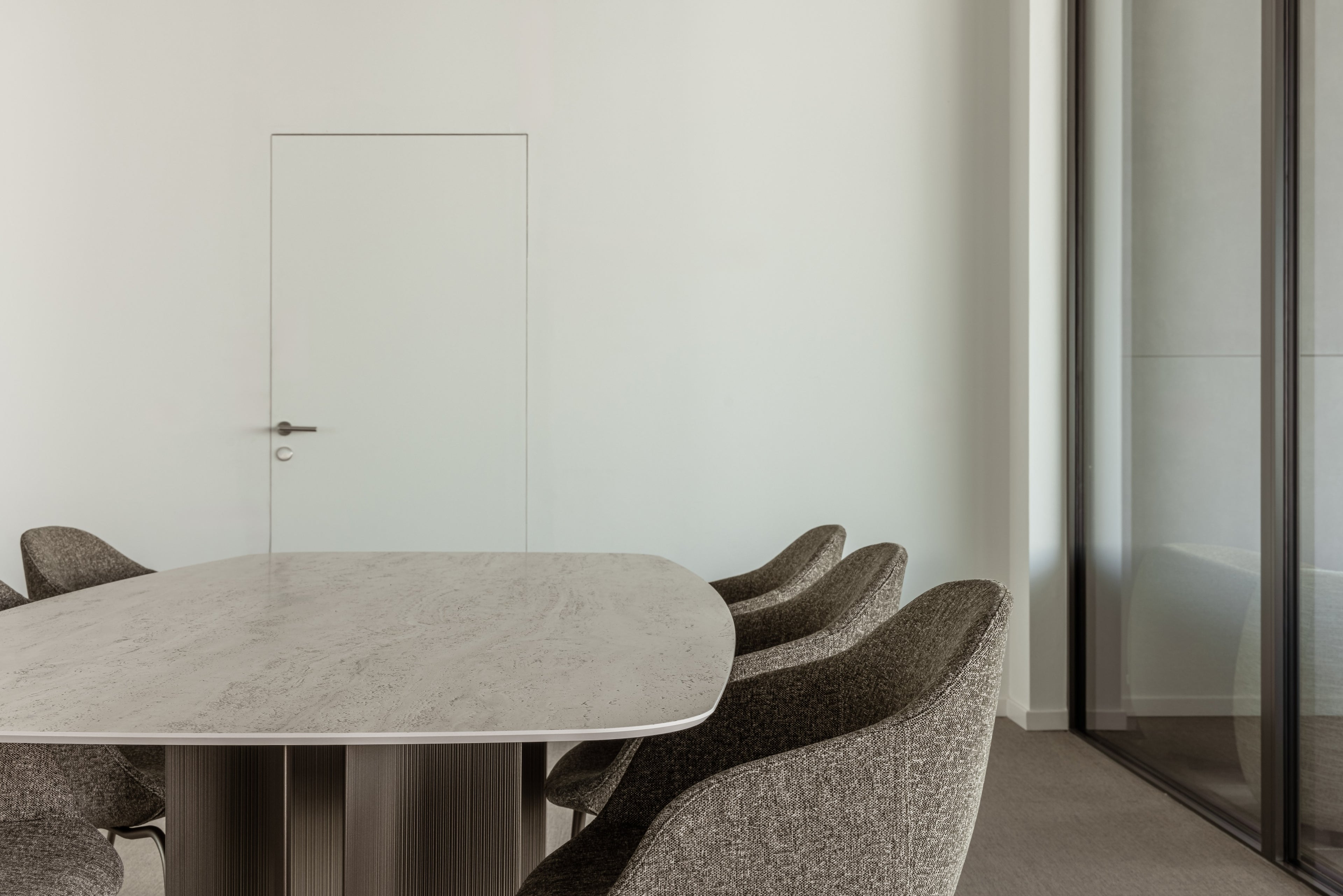 Pulse - Faux Elyps Table à manger Joli