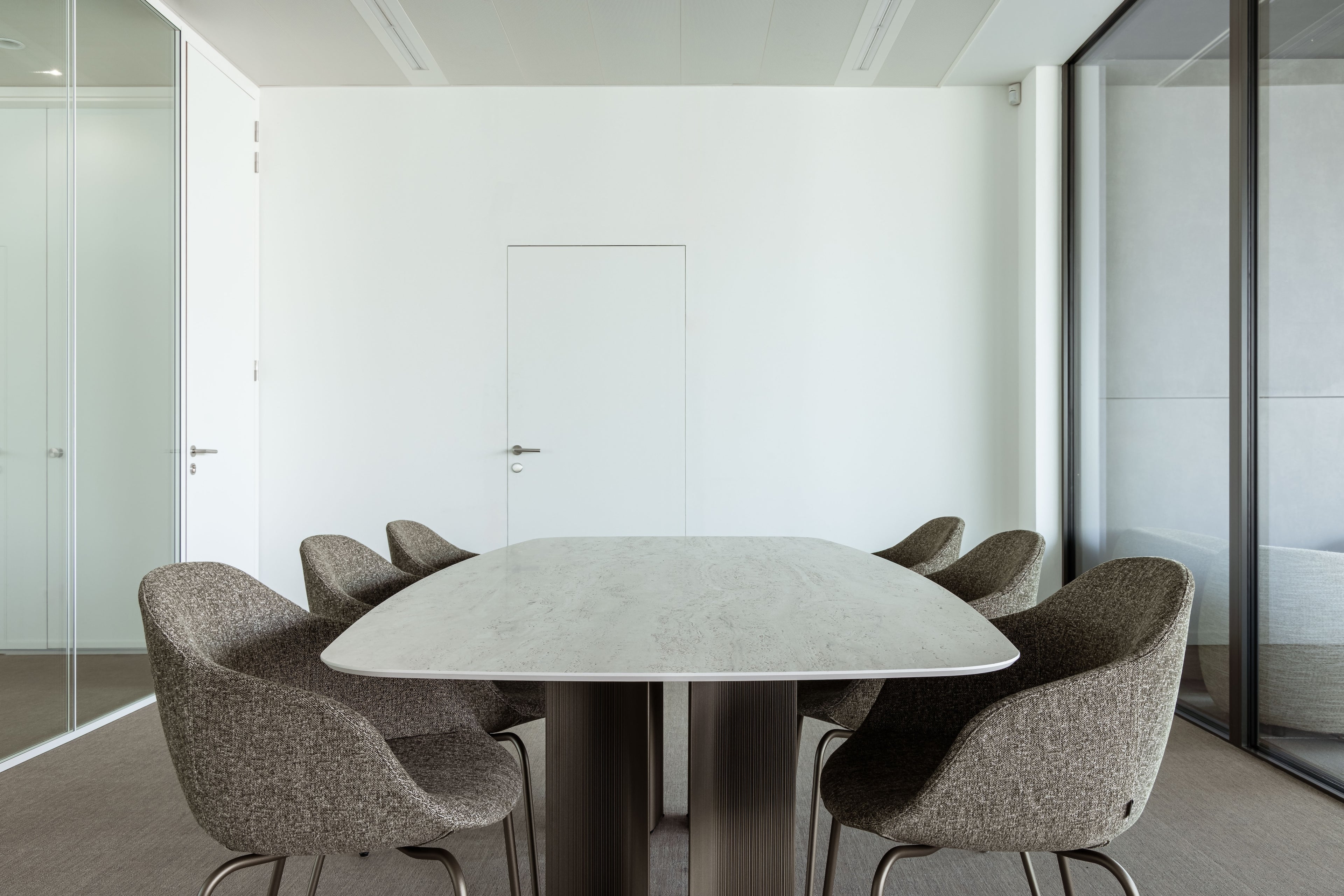 Pulse - Faux Elyps Table à manger Joli