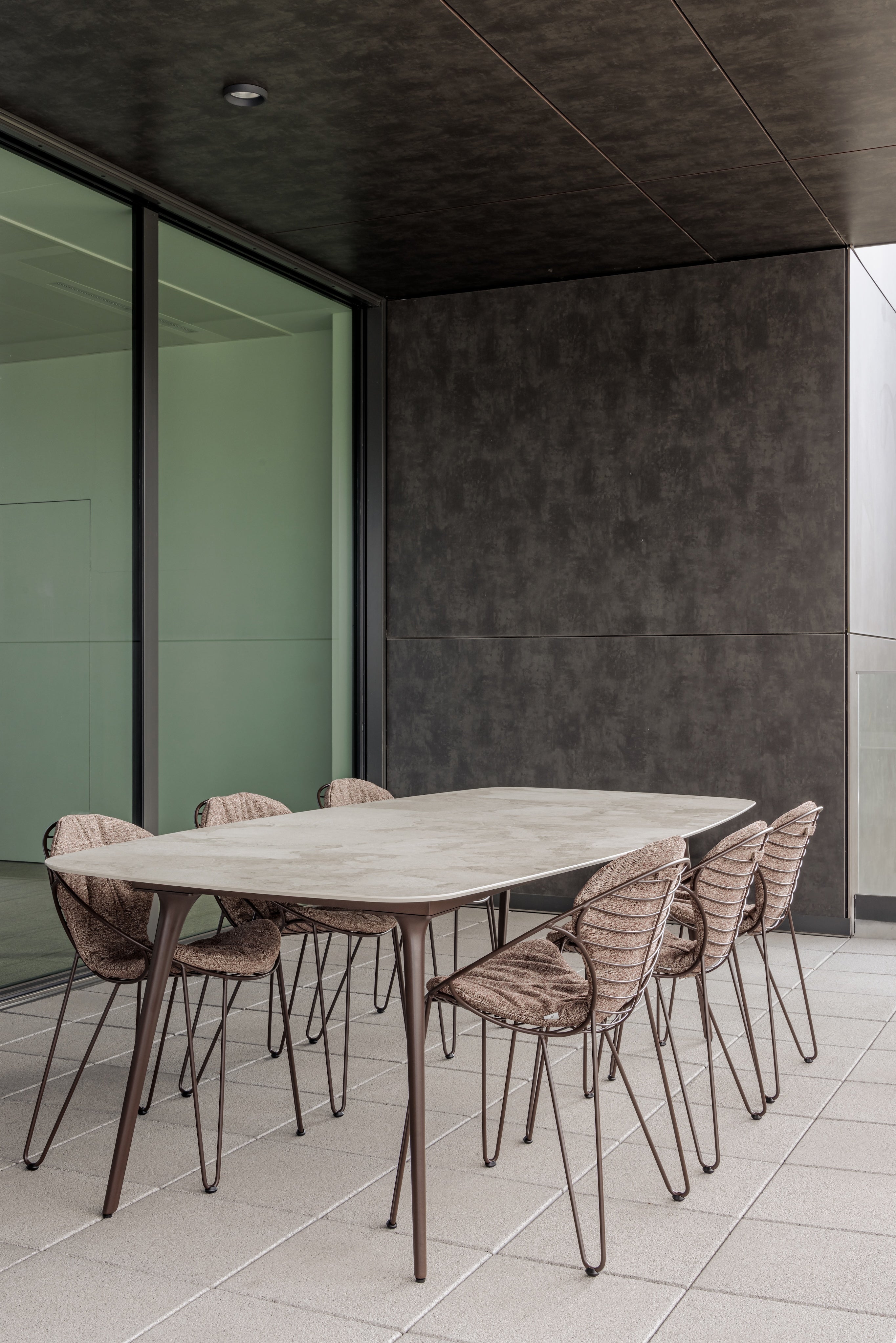 Tendo - Faux Elyps Table à manger Joli